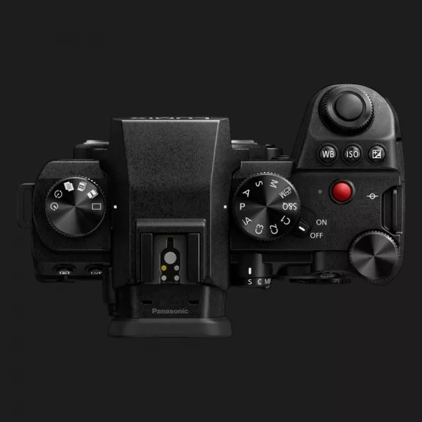 Цифровий фотоапарат Panasonic Lumix S DC-S5 II Body (DC-S5M2EE) (Standard)